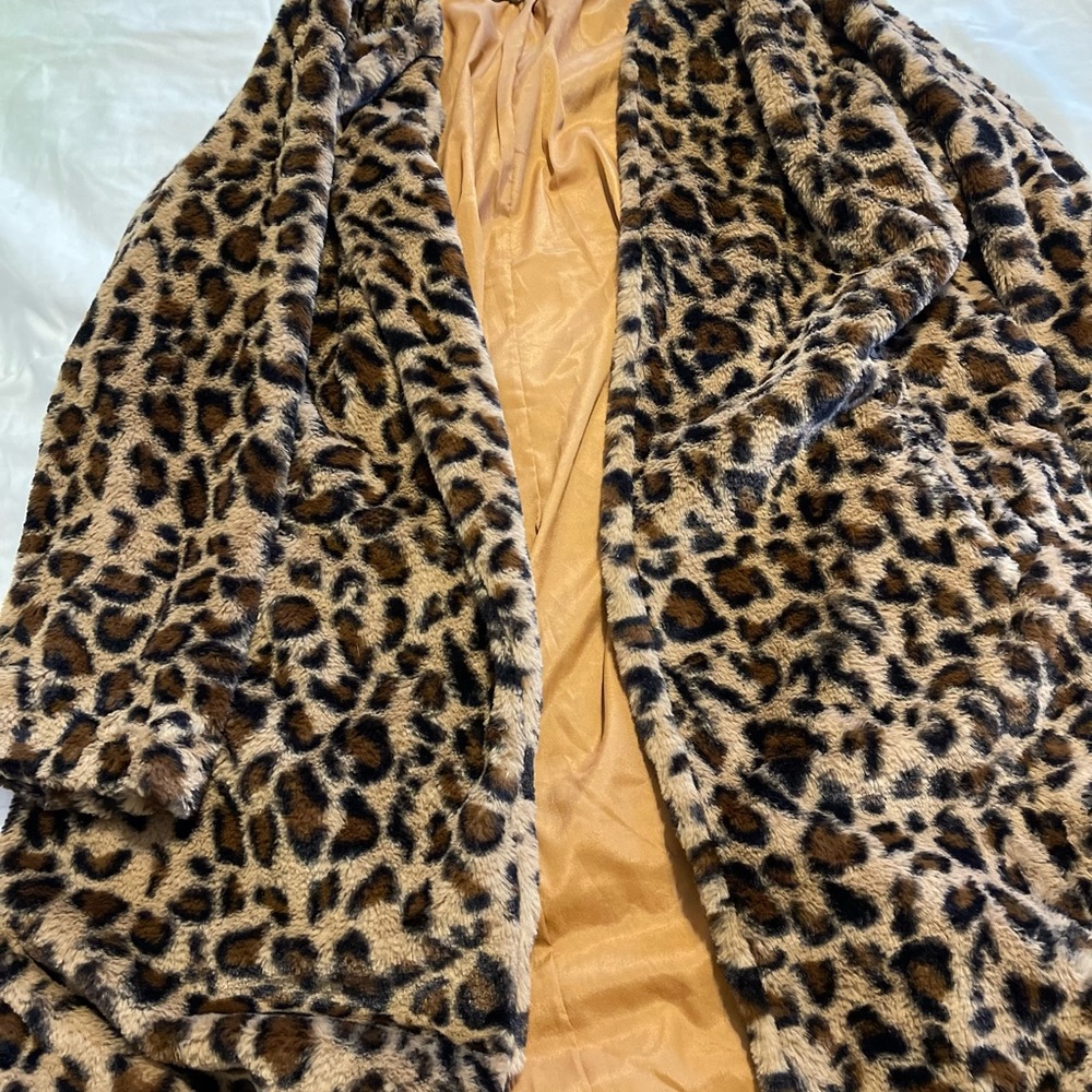 Leopard Long line coat!